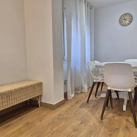 1a142 Moderno De 3 Apartment Gijon