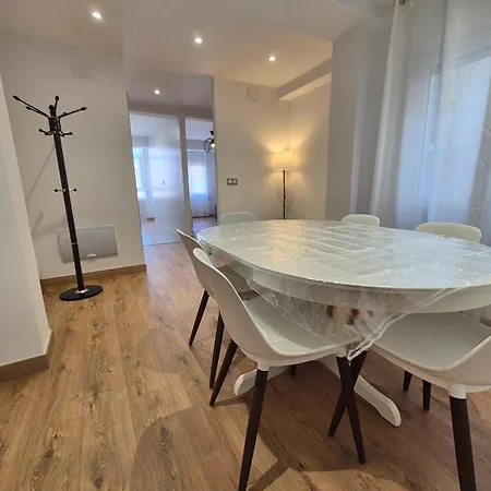 1a142 Moderno De 3 Apartment Gijon